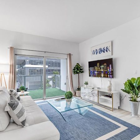 Lovely Unit Mins From Wynwood With Free Parking Miami Exterior photo